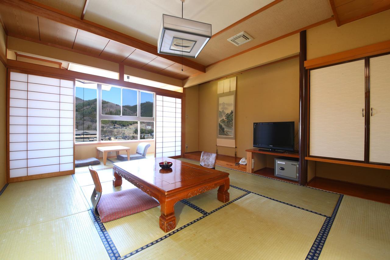 Hirugami No Mori Hotel Achi Ngoại thất bức ảnh