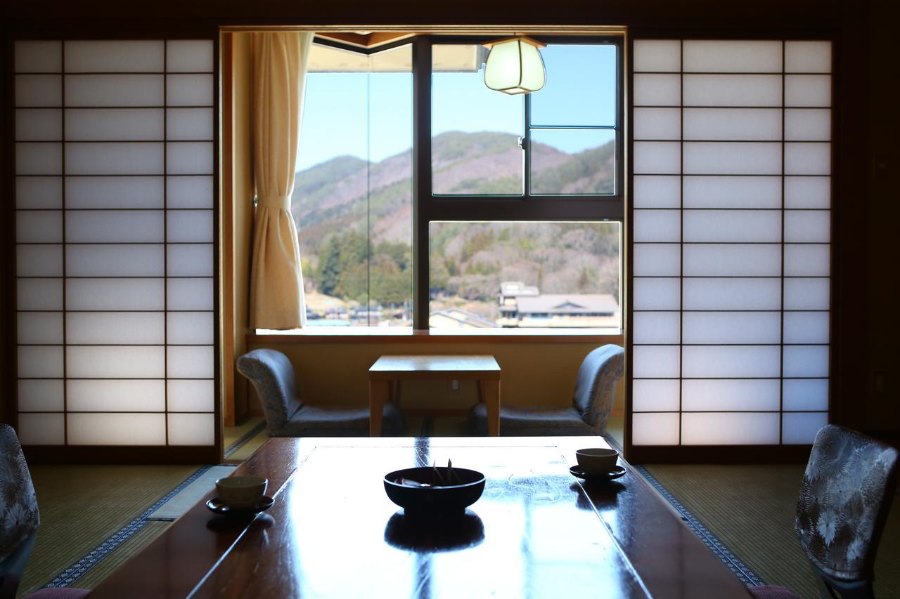 Hirugami No Mori Hotel Achi Ngoại thất bức ảnh